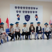 Niepubliczna Szkoła Podstawowa Niebieska 21