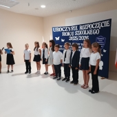 Niepubliczna Szkoła Podstawowa Niebieska 21
