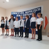 Niepubliczna Szkoła Podstawowa Niebieska 21