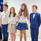 Niepubliczna Szkoła Podstawowa Niebieska 21