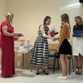 Niepubliczna Szkoła Podstawowa Niebieska 21