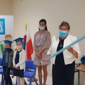 Niepubliczna Szkoła Podstawowa Niebieska 21